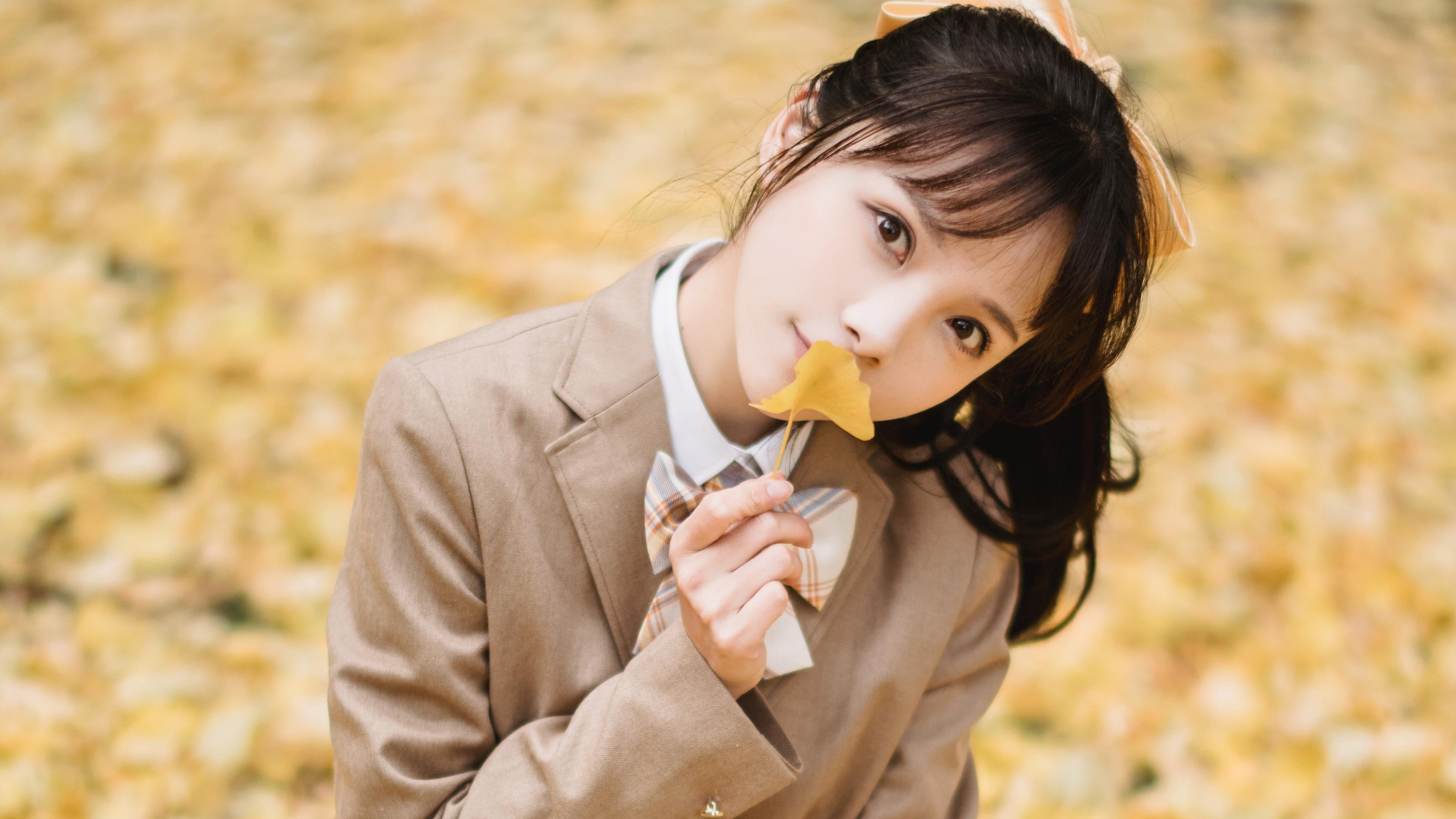 拜仁慕尼黑客场3-1战胜云达不莱梅，豪取四连胜，拜仁慕尼黑53场不败