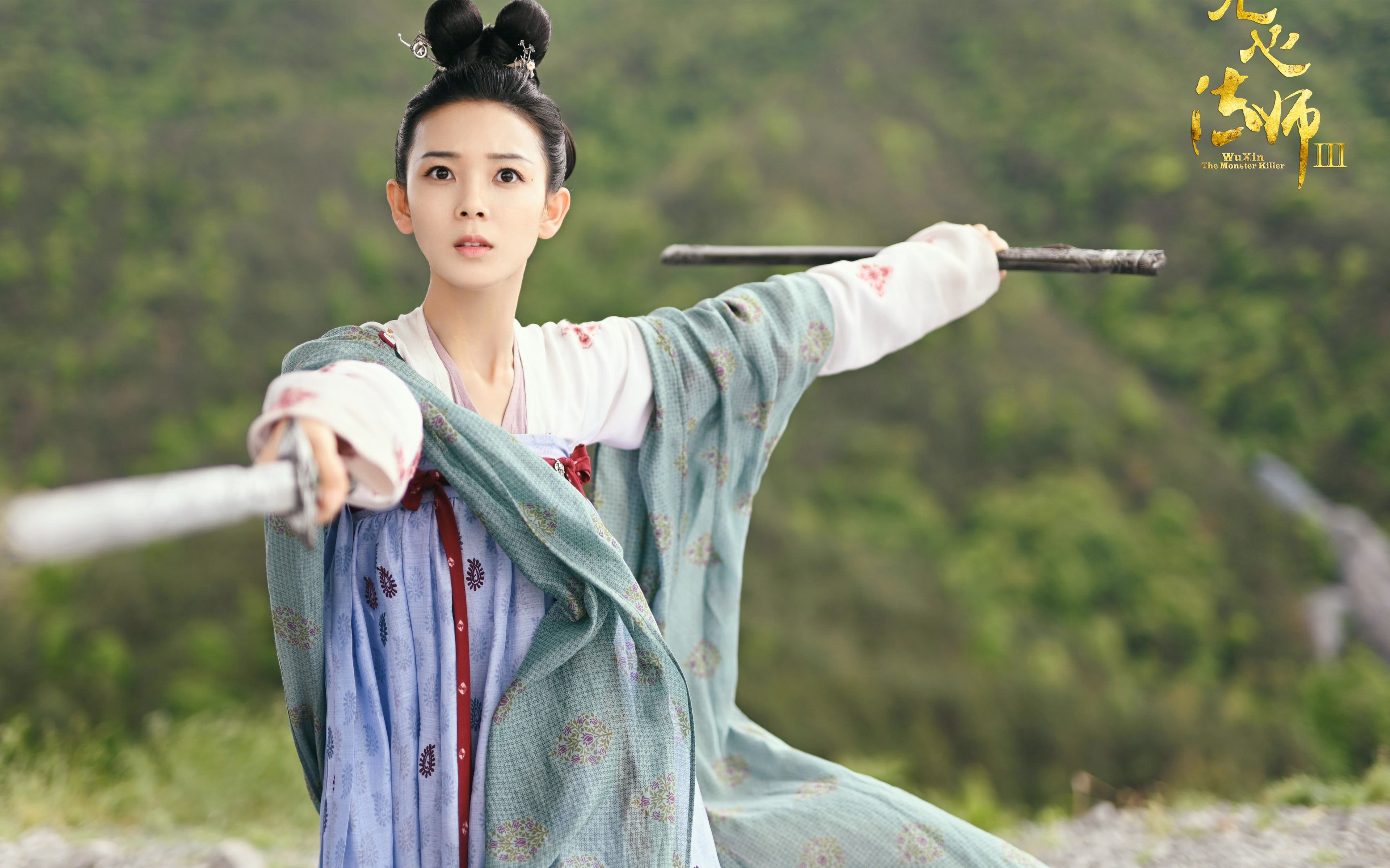 墨西哥骑手卡洛斯·汉克在巴黎奥运会上与“Porthos Maestro WH Z”马匹携手参赛，表现出色。