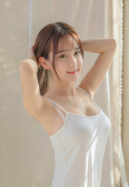 “马科斯·莫奇:阿根廷美洲狮队的后防新星,未来潜力无限”