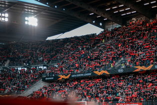 kaiyun体育app-体育场馆篮球租赁平台上线便利市民参与夜间训练，篮球场出租收费标准