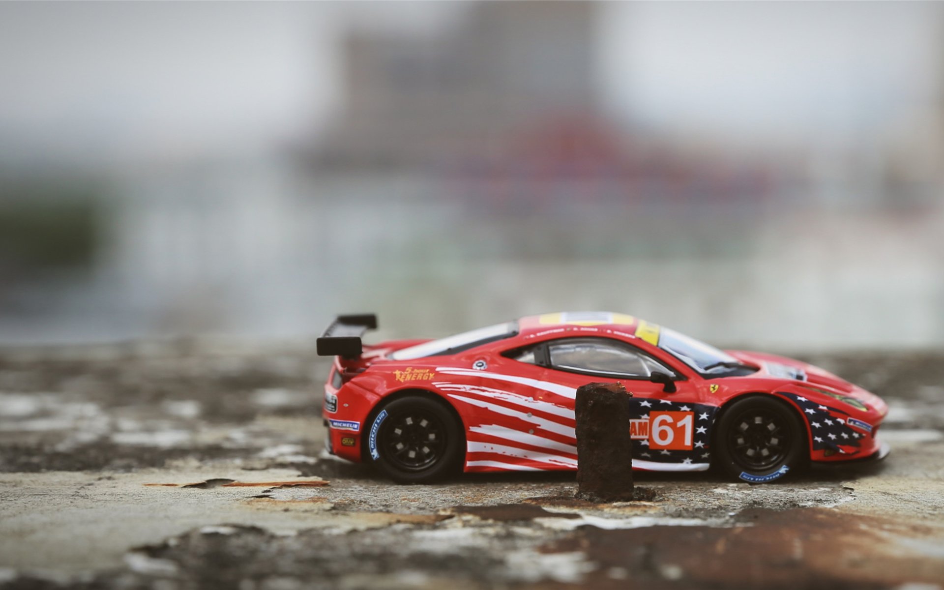 克莱尔·柯尔赞展现新生代仰泳实力，yy克莱尔