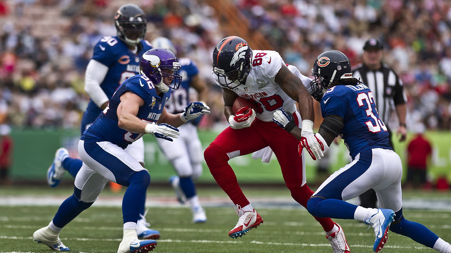 篮网举行社区公益日，球员参与街头篮球教学，nba篮网社区